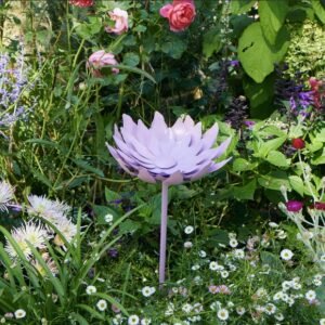 Sophie Robinson Giant Dahlia Garden Stake image 1 of 3
